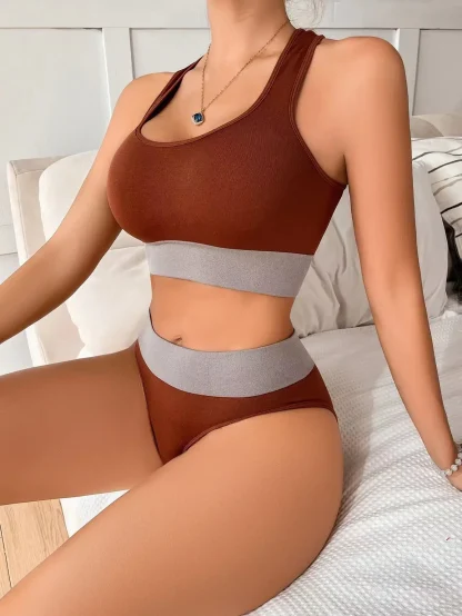 Comfortable Sports Seamless Underwear Set - Image 10