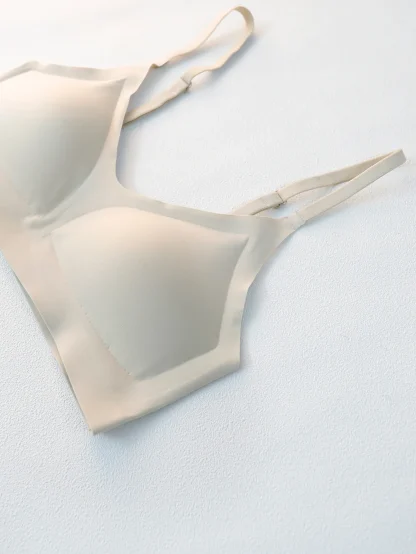 Soft Support Seamless Bra with Wire Free - Image 10